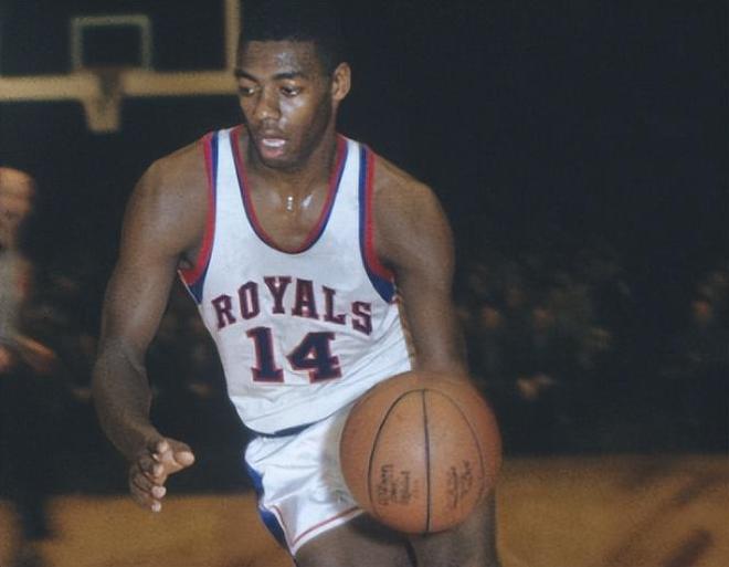 往表现亮眼 往表现亮眼